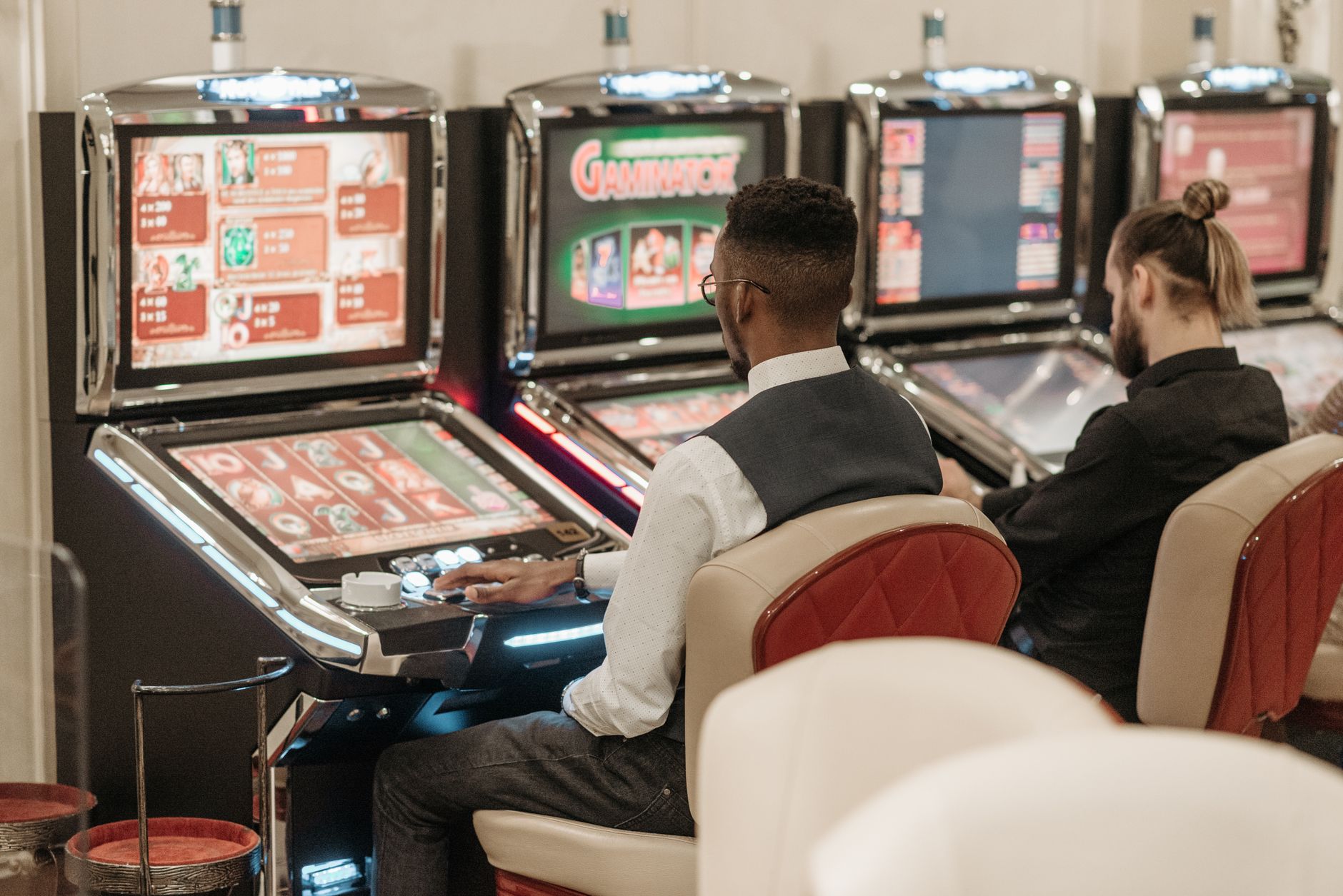 Online casino environment with gaming tables representing player trust and affiliate ORM