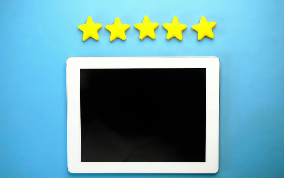 Review platform logos including Trustpilot, Google Reviews, Sitejabber, ScamAdviser, and Reviews.io